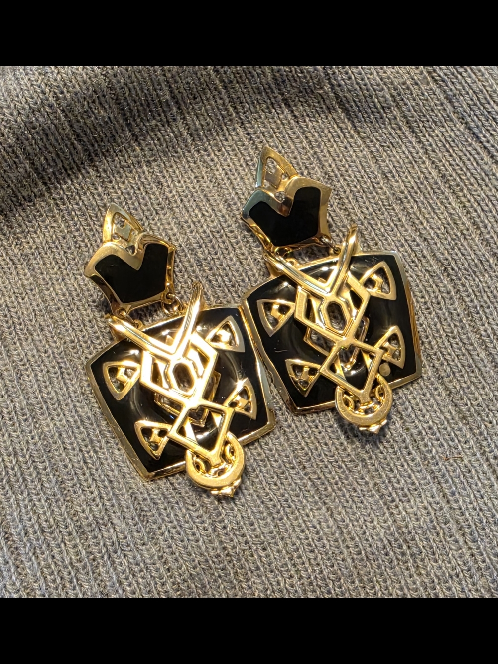 Berebi Vintage Gold and Black Geometric Drop Earrings - Picture 5 of 6